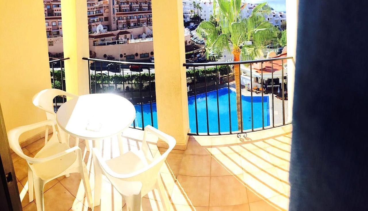 Апартаменты Studio Castle Harbour Vistas Piscina Лос Кристианос Экстерьер фото